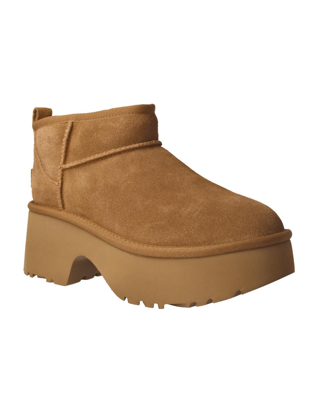 Botín mujer Ugg Classic Ultra Mini New Heights camel