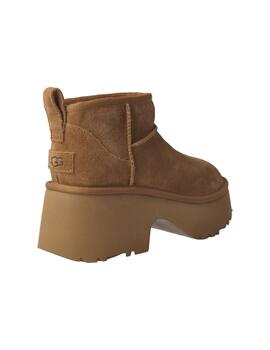 Botín mujer Ugg Classic Ultra Mini New Heights camel